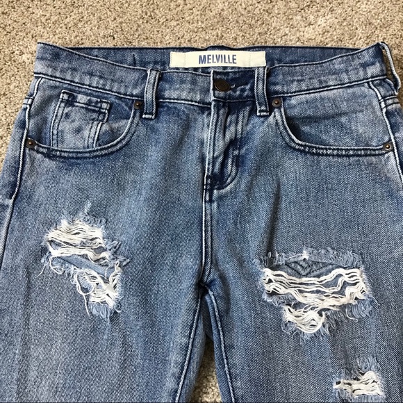 BRANDY MELVILLE Wrecked Mom DISTRESSED  JEAN - Picture 2 of 7